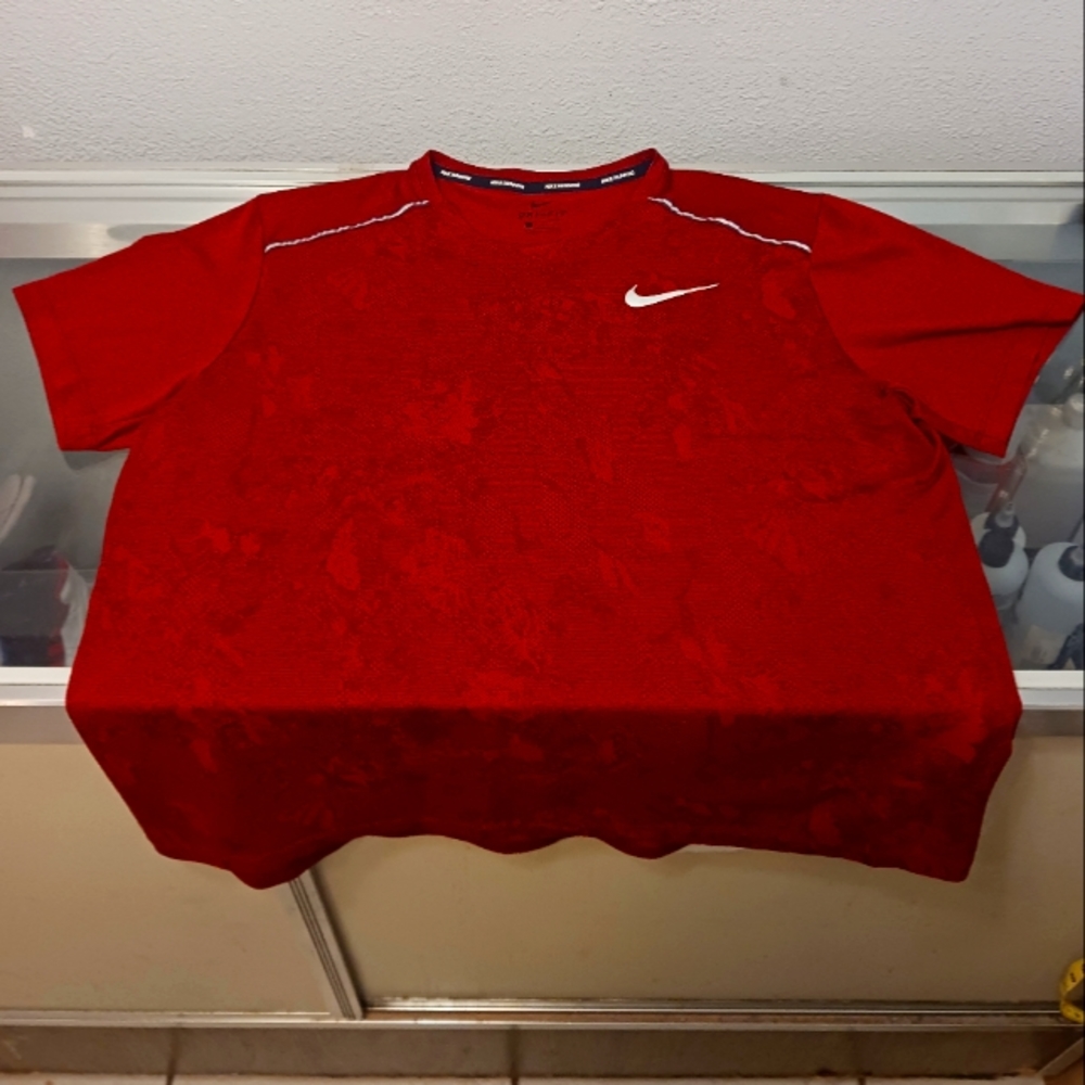 Nike Dri Fit Running Shirt 🎽